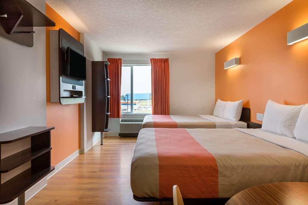 Motel 6 Airdrie Ruang foto